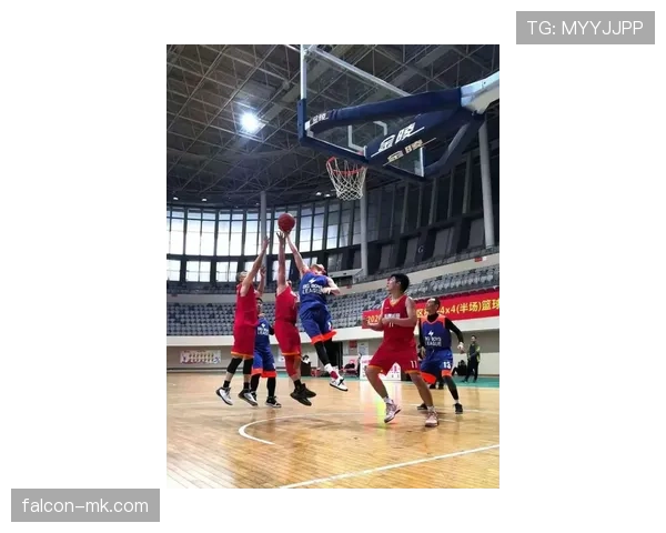 标准列日战术重塑迎新季，球队竞争力显著提升引关注