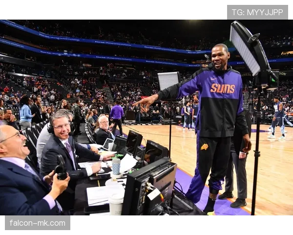 杜兰特家的冰箱里只放蛋白粉和矿泉水